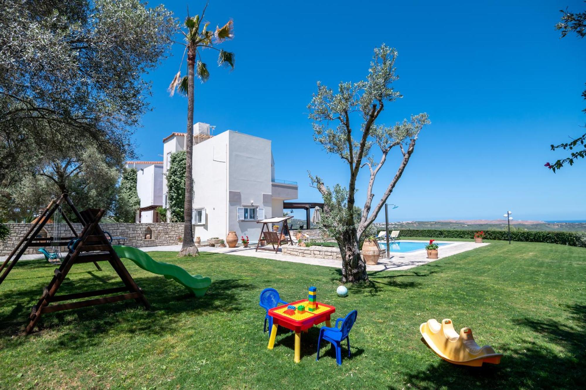 Villa Elisabeth Perama  Exterior photo